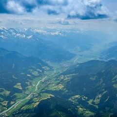 Flugwegposition um 13:13:08: Aufgenommen in der Nähe von Gemeinde Taxenbach, Taxenbach, Österreich in 3317 Meter